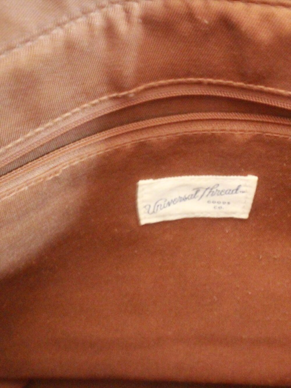 Title: Universal Thread Cognac Brown Tote with Shoulder Strap